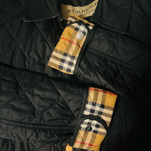 Burberry jacket - Picture 2 of 4